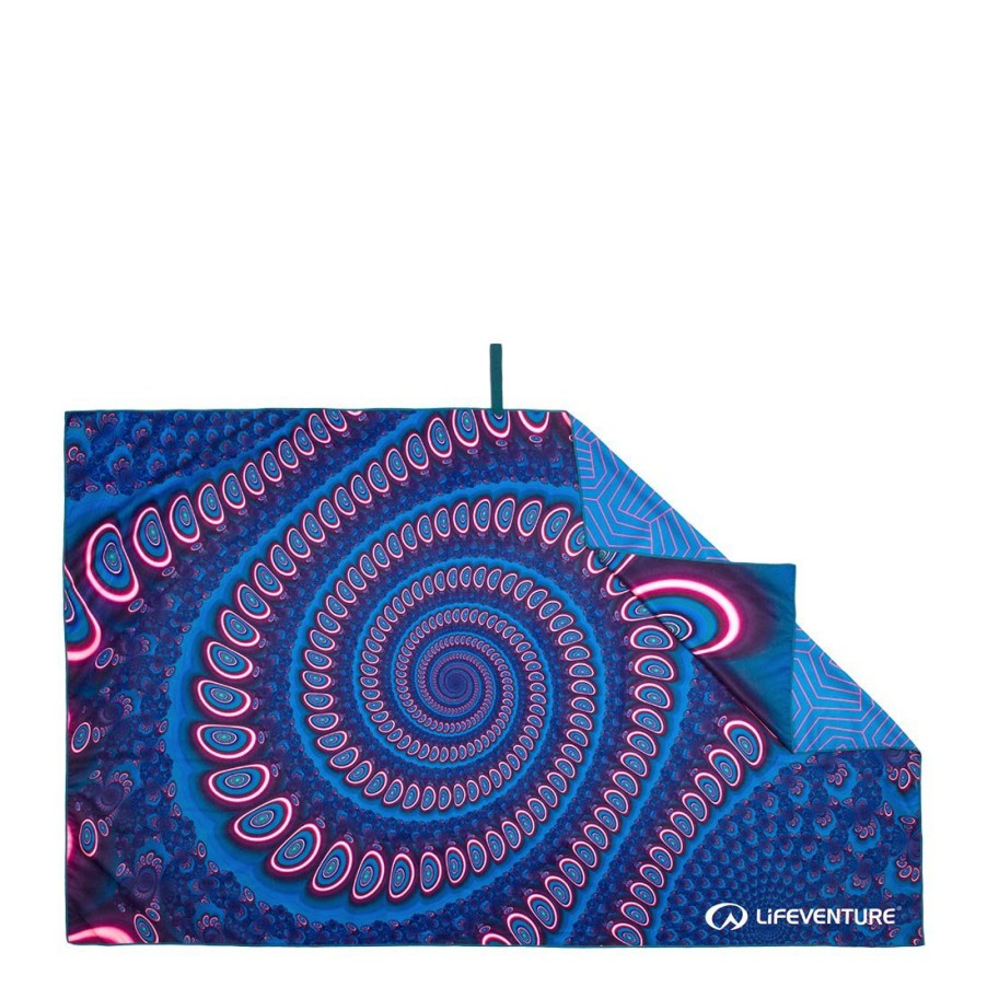 Lifeventure Gear Lifesystems Travel Towels | Softfibre Recycled Towels